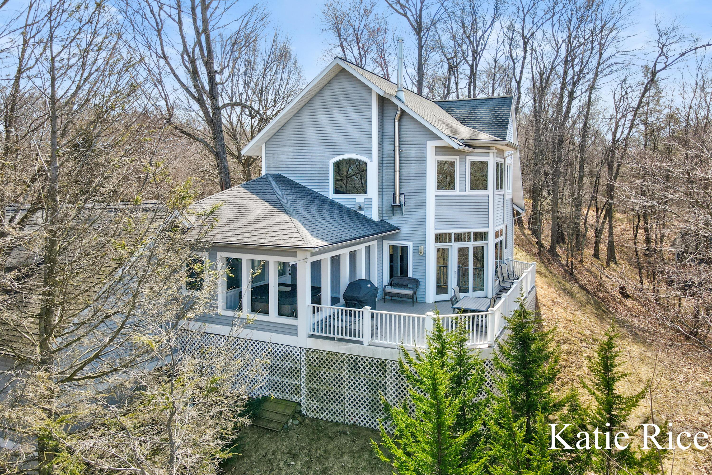Image 2: Katie Rice - 5575 Beechmont Road (66)-52