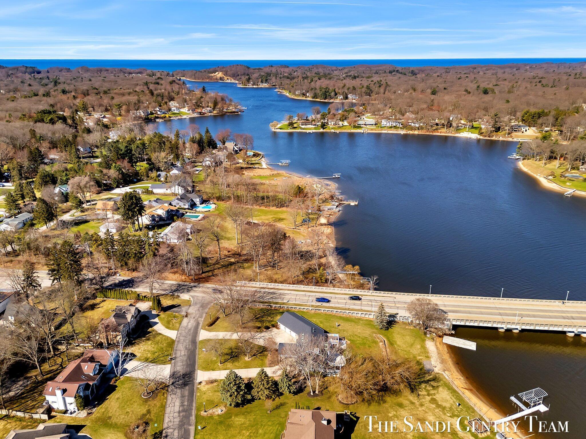 Image 3: 32-DJI_20250401112340_0926_D