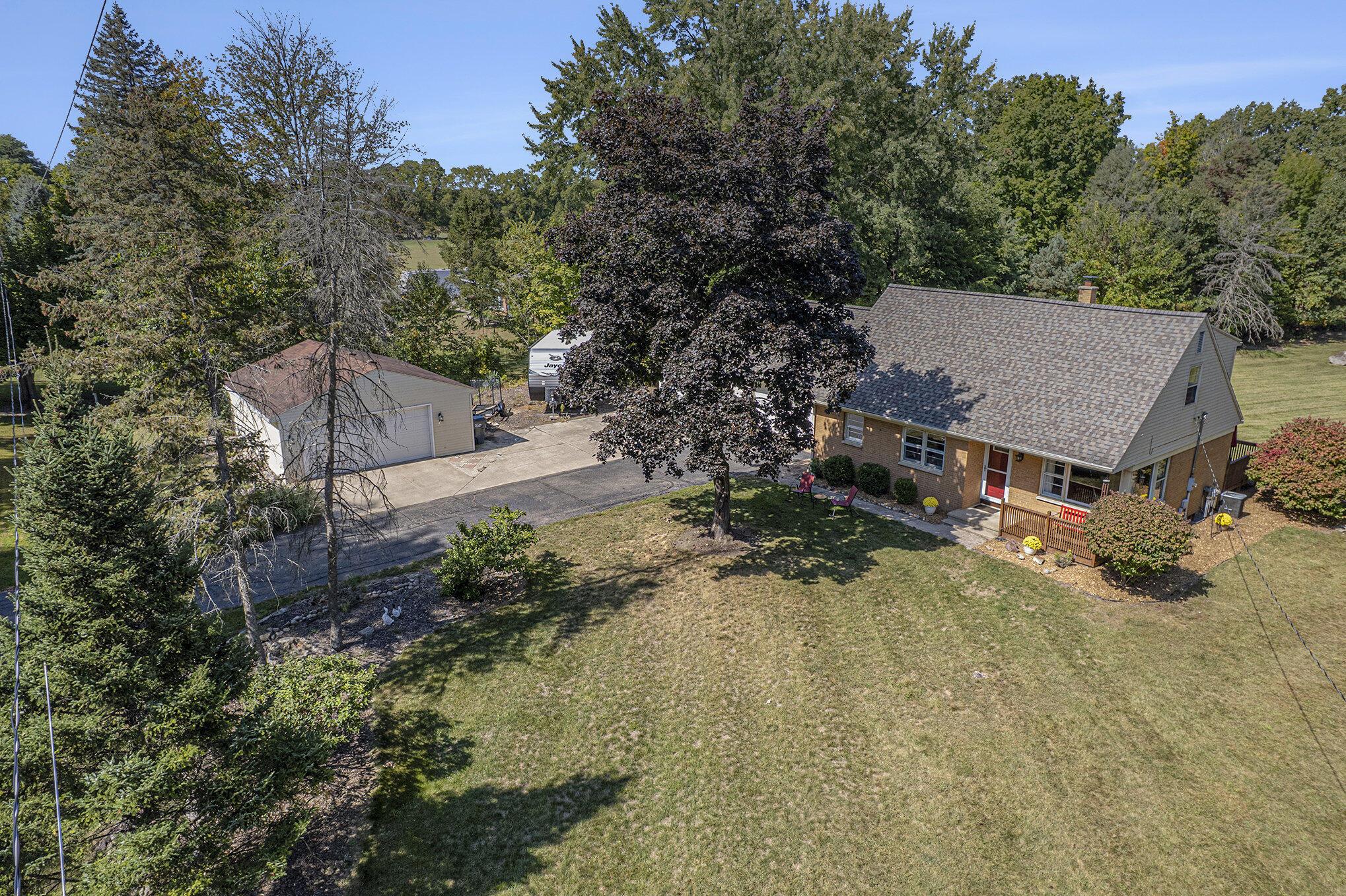 Image 1: 9477 Miller Dr