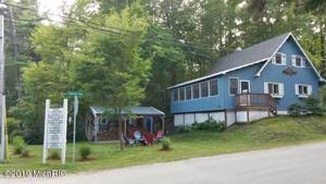 8900 Portage Point Drive
