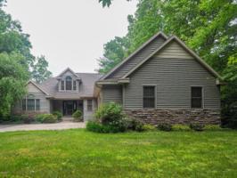3817 Forest Trail