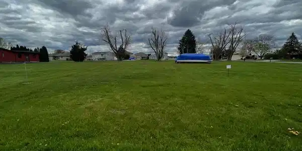 180 S Grand Pointe
