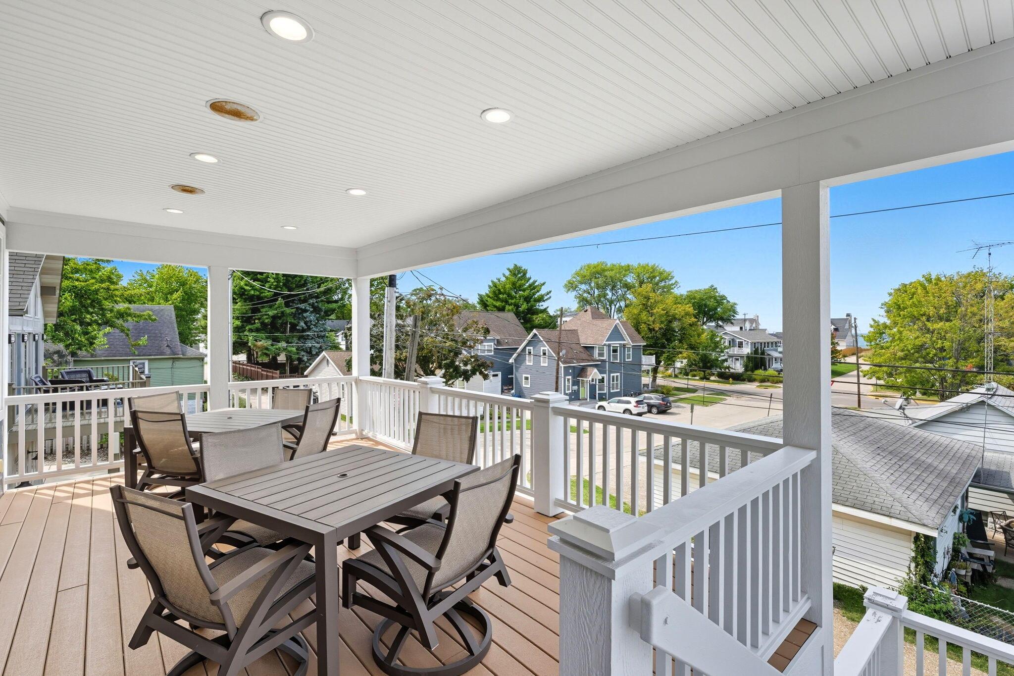 Image 4: 21-web-or-mls-RGC03578