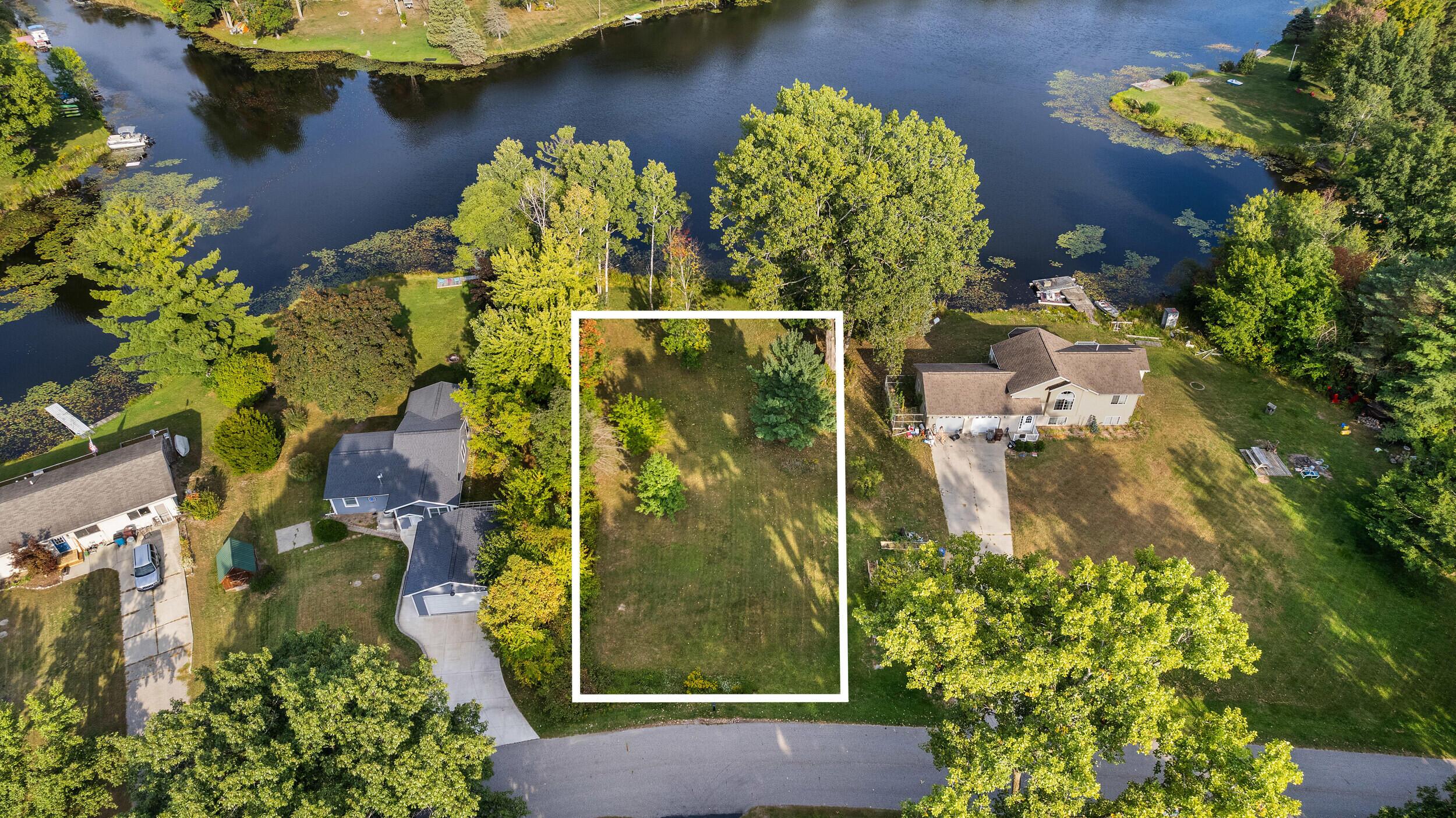 Image 2: lot 33 w shore dr-0004-edit