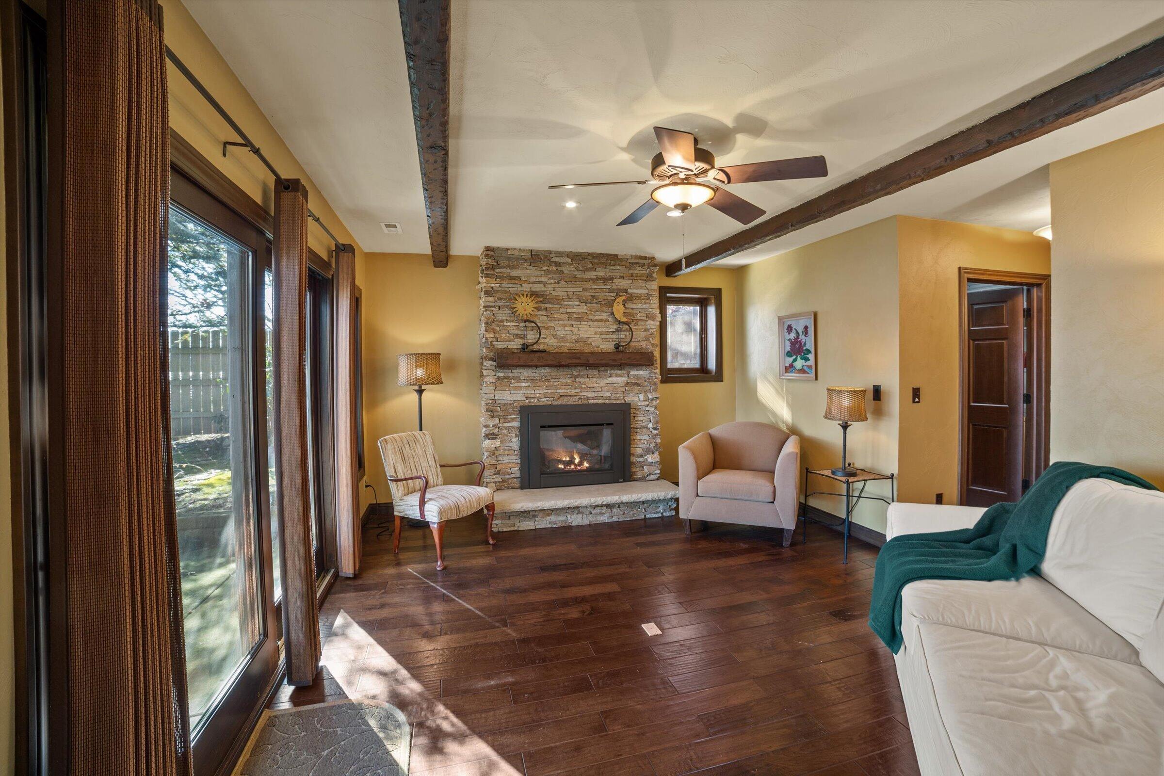 Image 4: Family Room