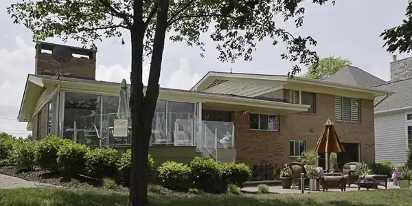550 Country Club Drive