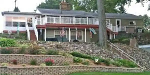69 Sunnyside Drive
