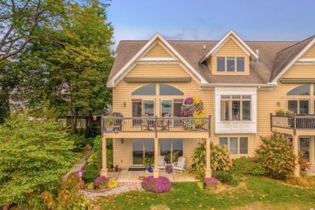 17533 N Fruitport Road