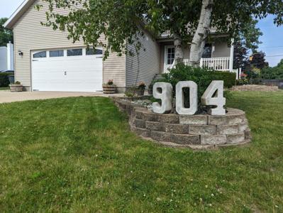 904 N Gaylord