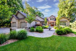 4506 E Tudor Road