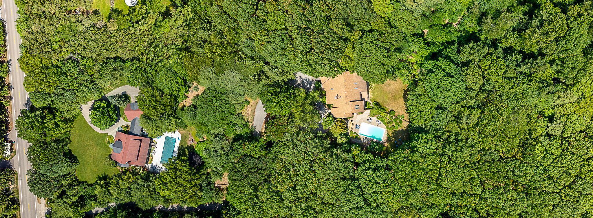 Image 1: 11-web-or-mls-295-n-lakeshore-dr