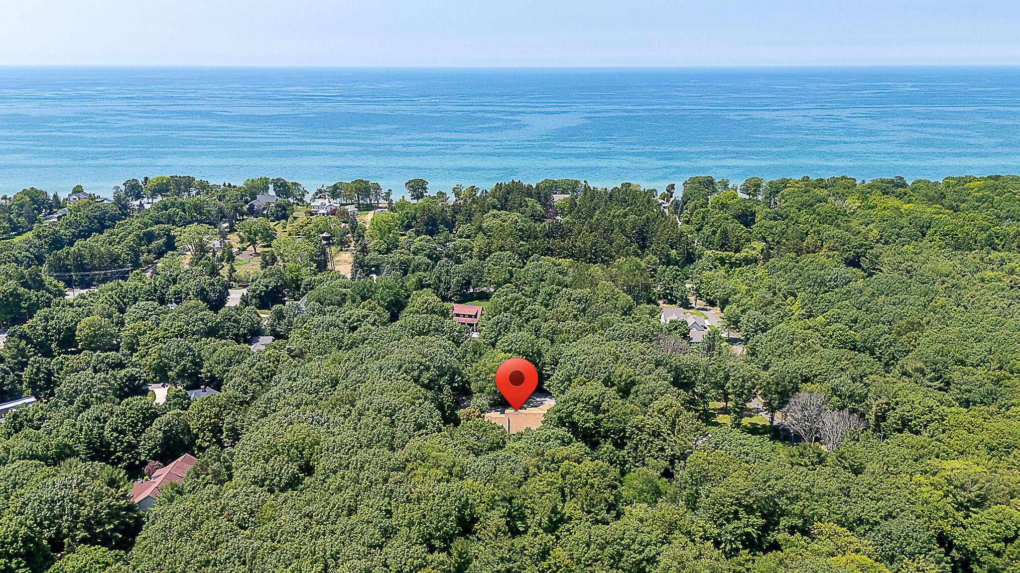 Image 2: 41-web-or-mls-6153-lake-wind-ave