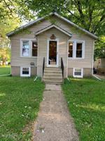910 Lakeview Drive