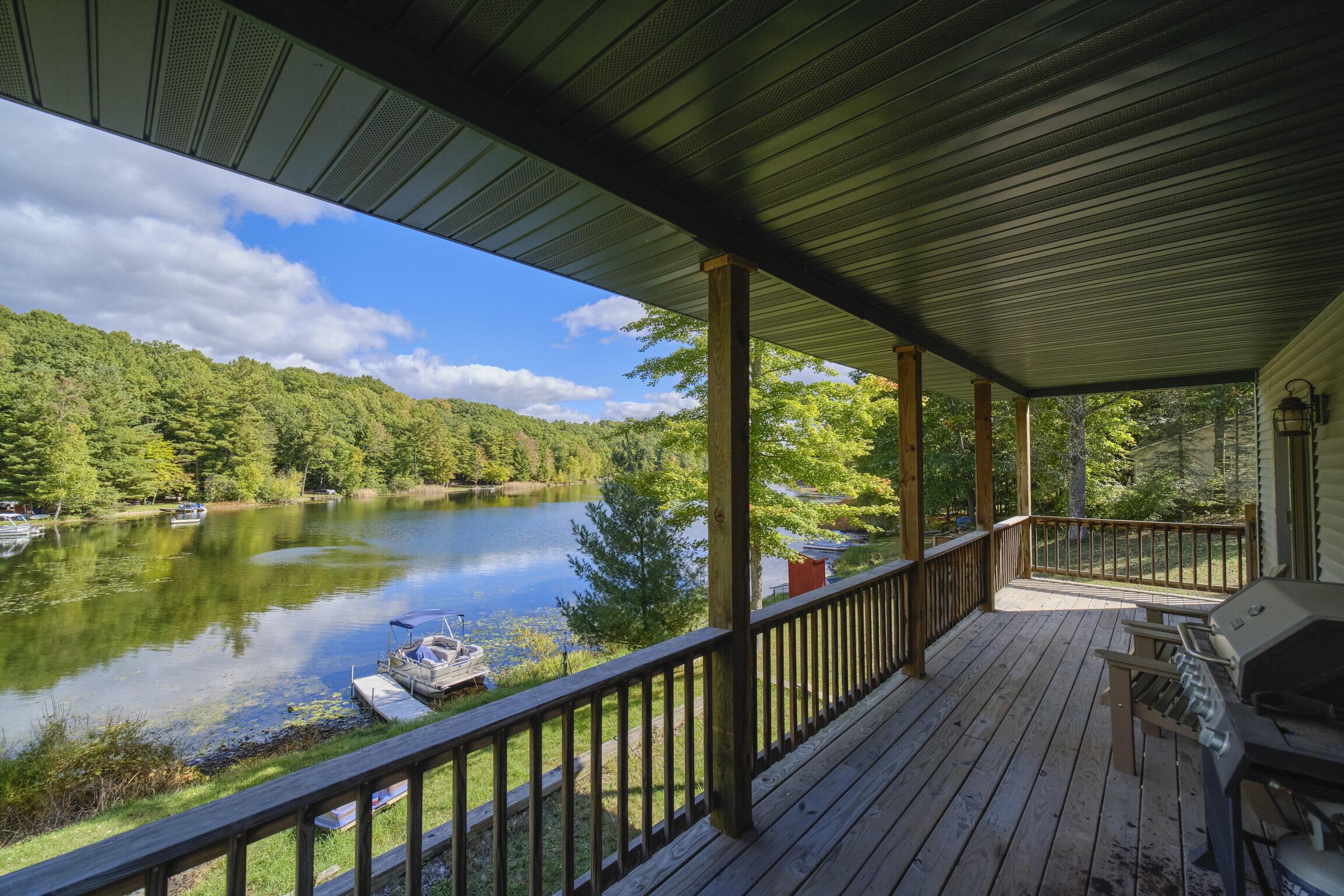 Image 2: 6124_N_Larson_Rd-33