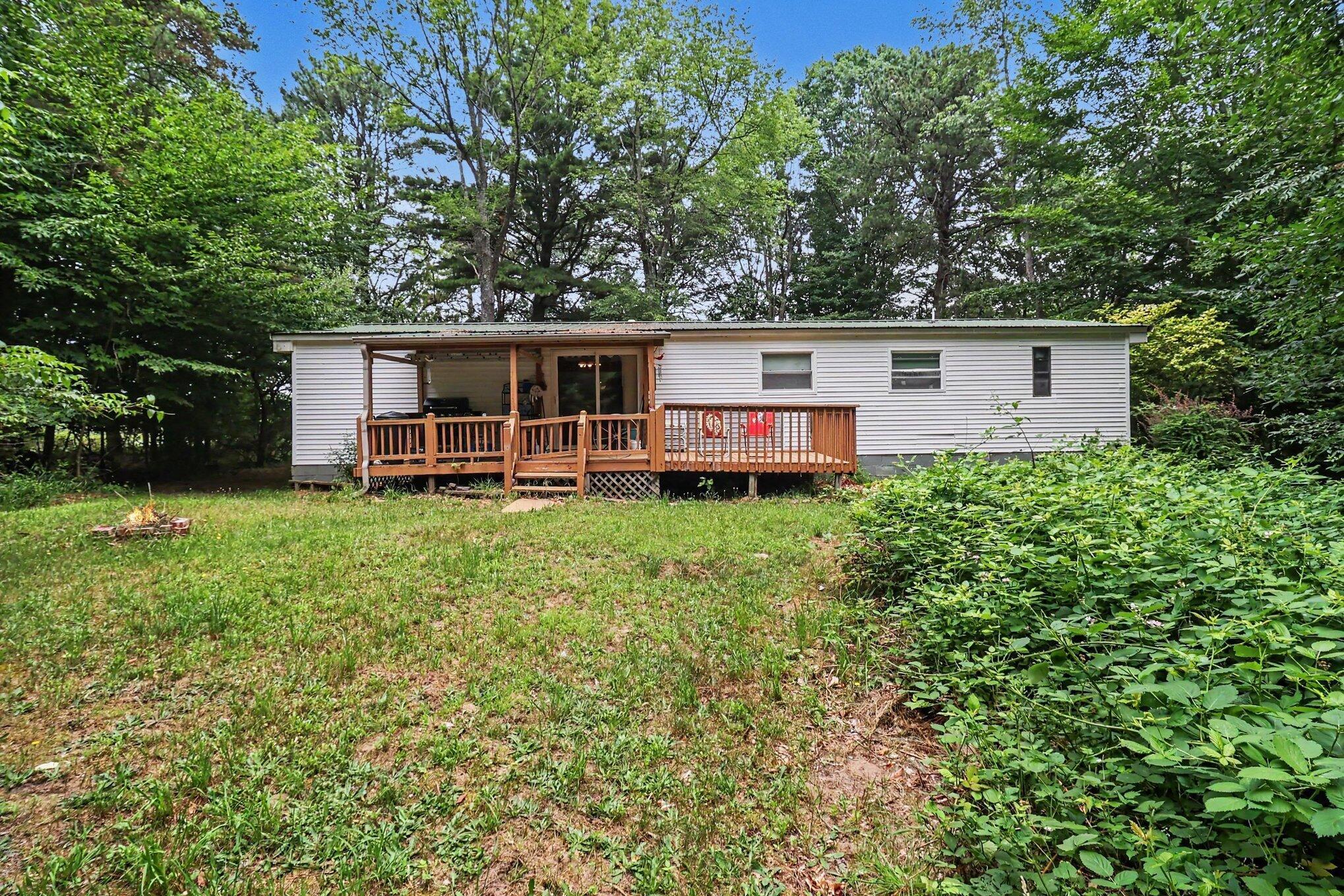 Image 3: Back of House