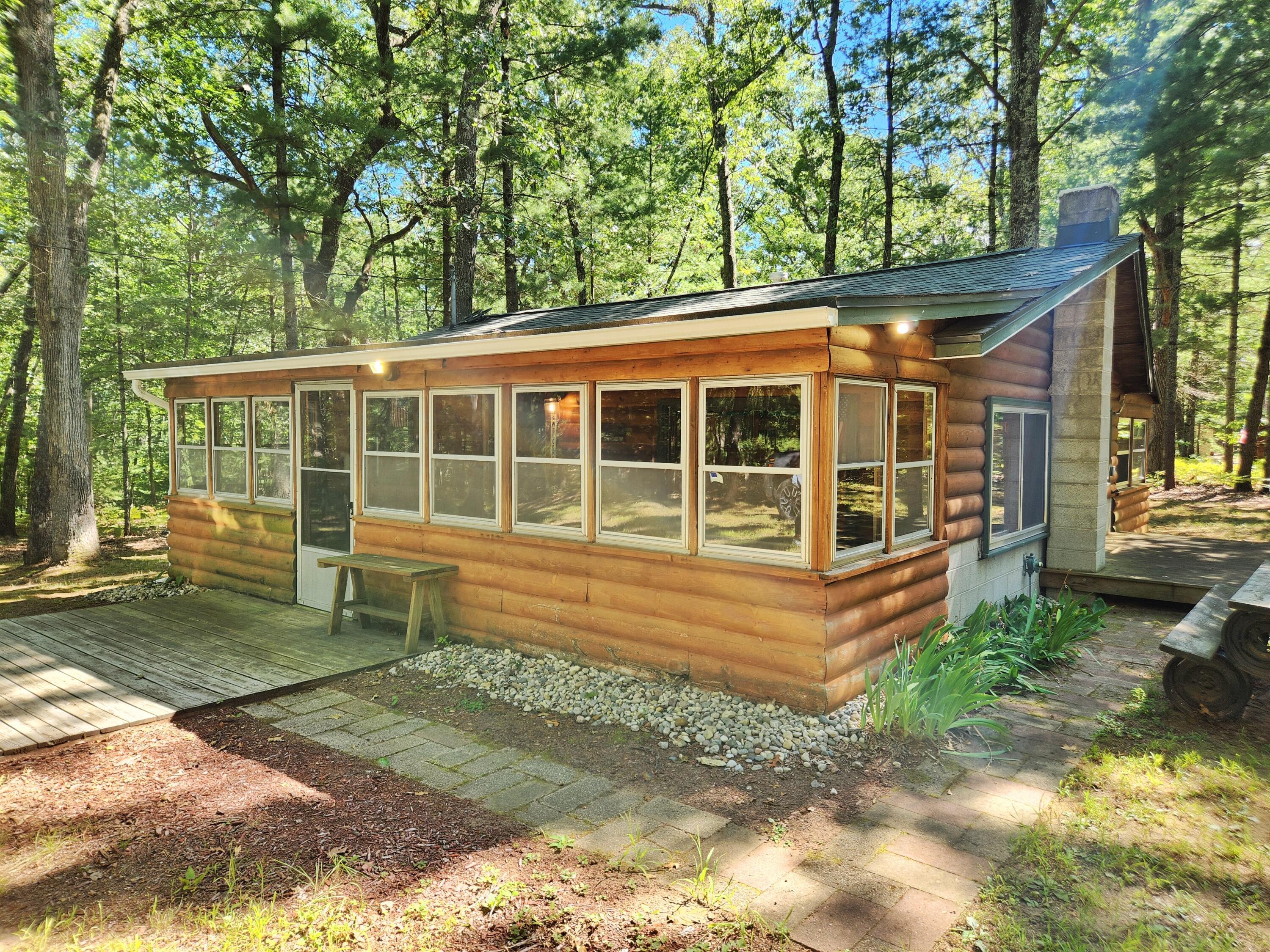 Image 1: a great cabin!