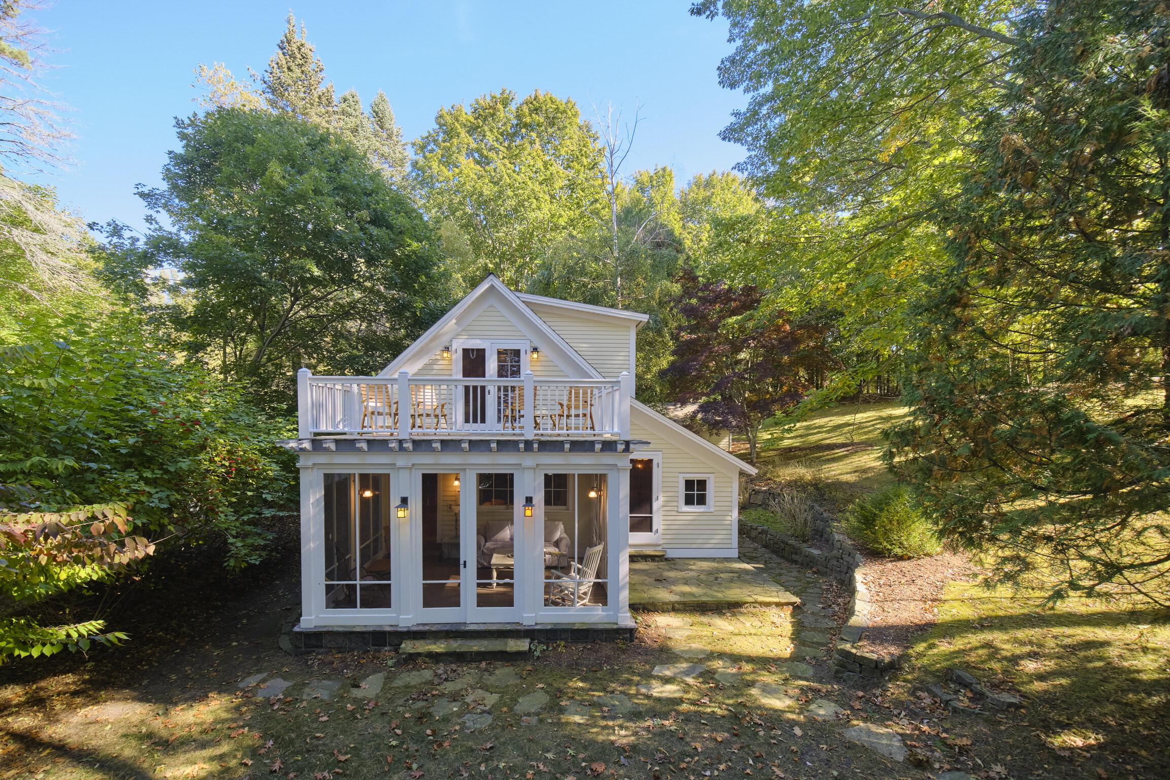 Image 2: 12838_Lakeview_Rd-79