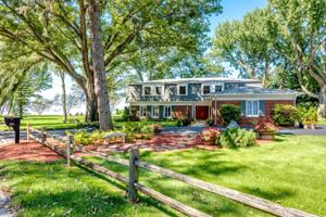 2727 Lake Bluff Terrace