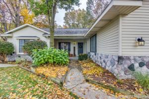 6186 Arroyo Vista NE Drive