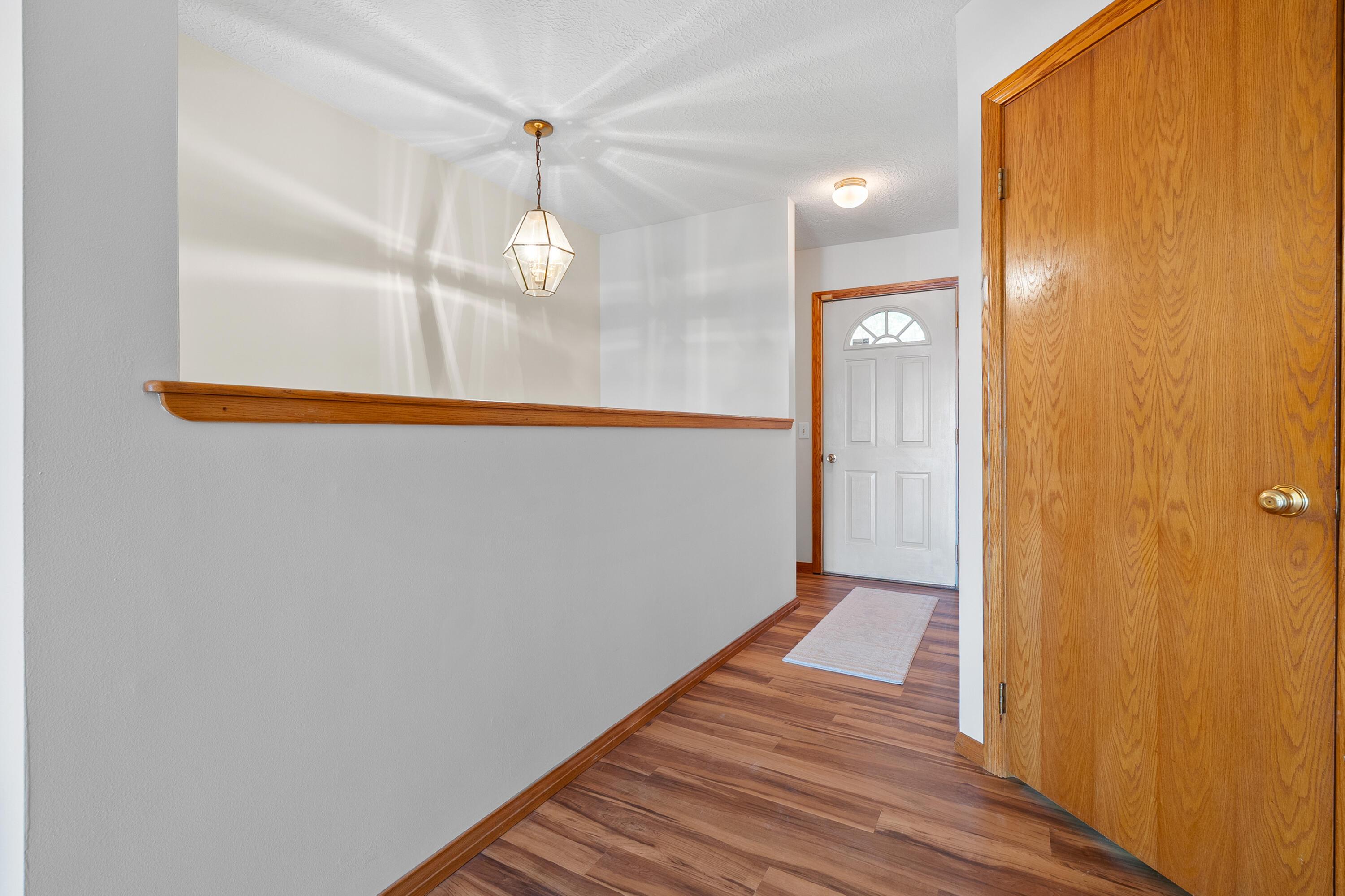 Image 2: Stoney Point Dr 10511 Delton 49046-2 - C