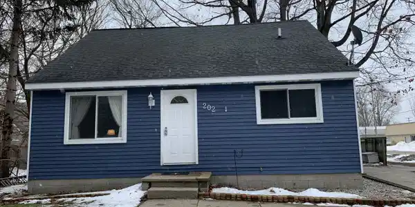 202 Monarch Street
