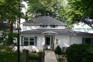 965 Beechwood Point Drive