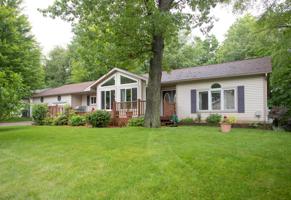 11425 Long Point Drive