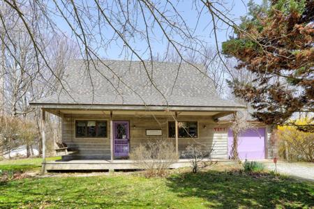 7177 Orchard Lake Drive