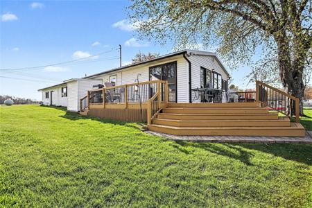 60654 Shoreline Drive