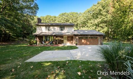 12495 Lakeshore Drive