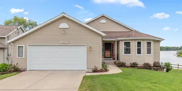 8888 W Suwanee