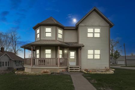 22301 Forest Ave Avenue