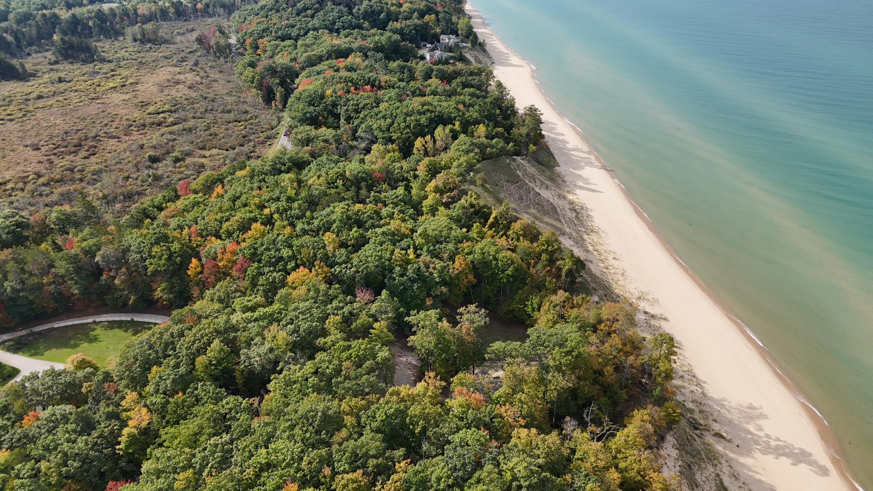 Image 2: dji_fly_20251013_115524_0160_17604425941