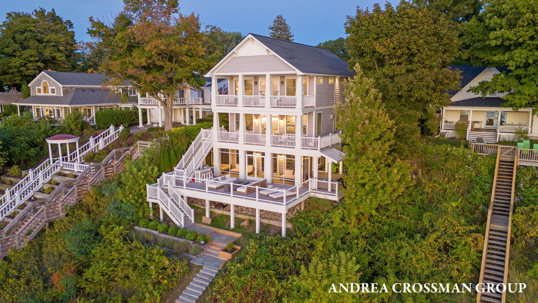 Image 4: 342-web-or-mls-721-n-shore-dr