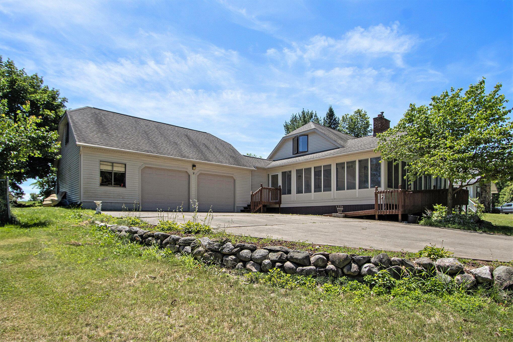 Image 2: 005_12167southgate_42_155