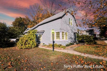 305 N Robert Street