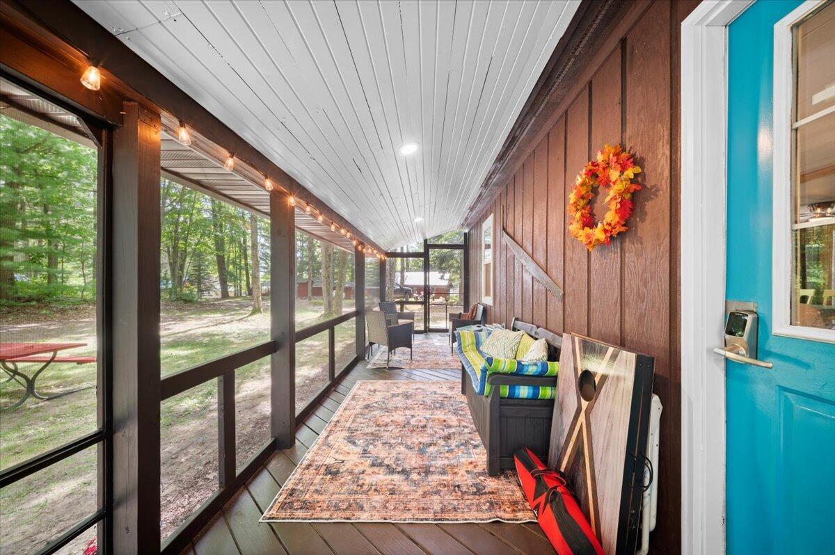 Image 1: Screened Porch looking south
