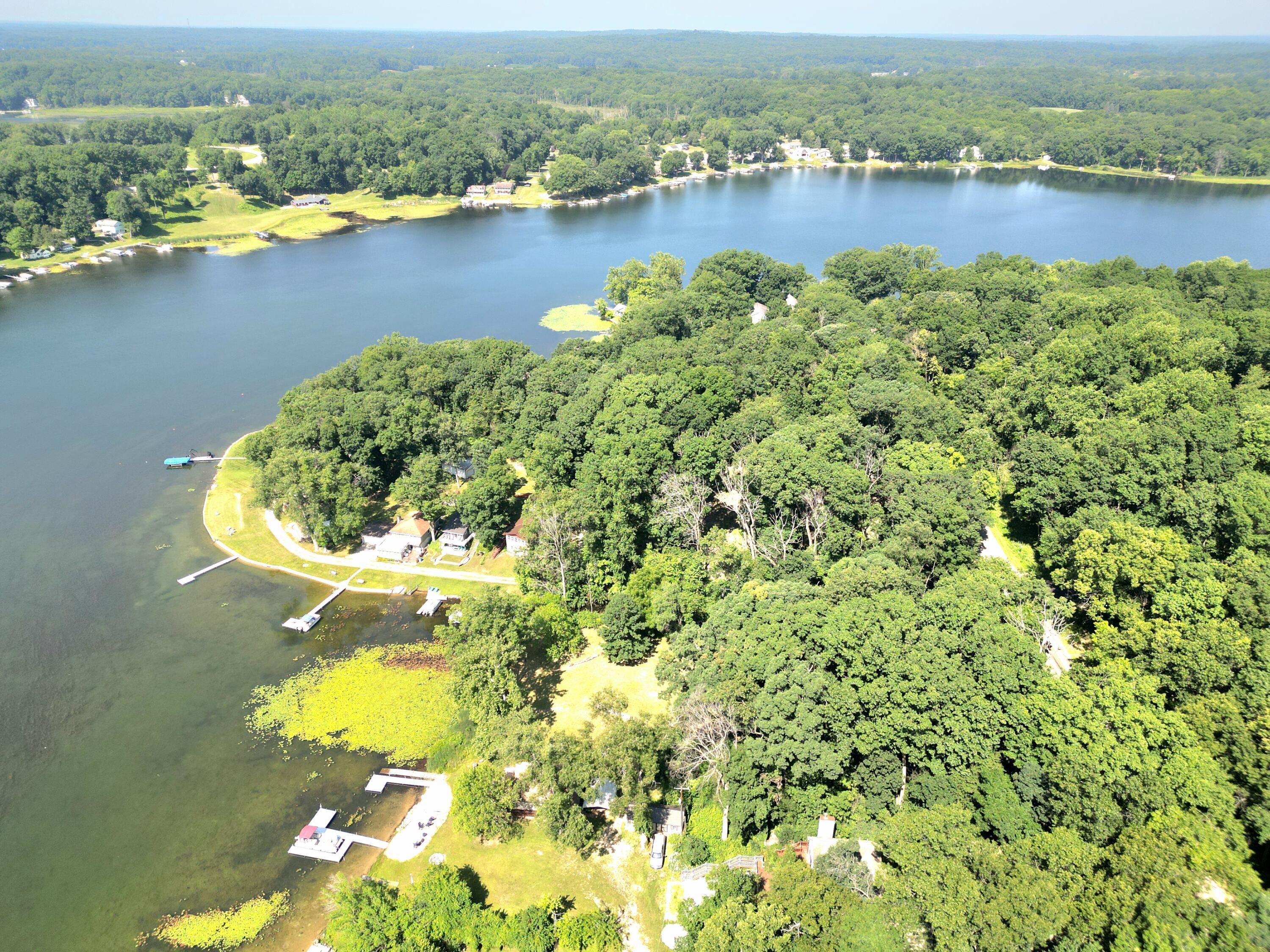 Image 4: Beautiful Clear Lake
