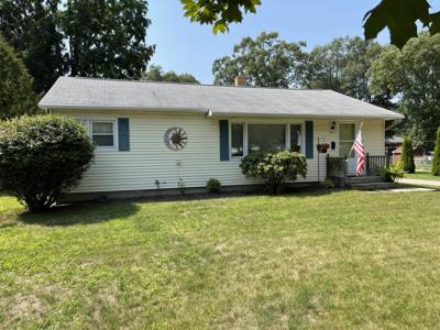 1015 N William
