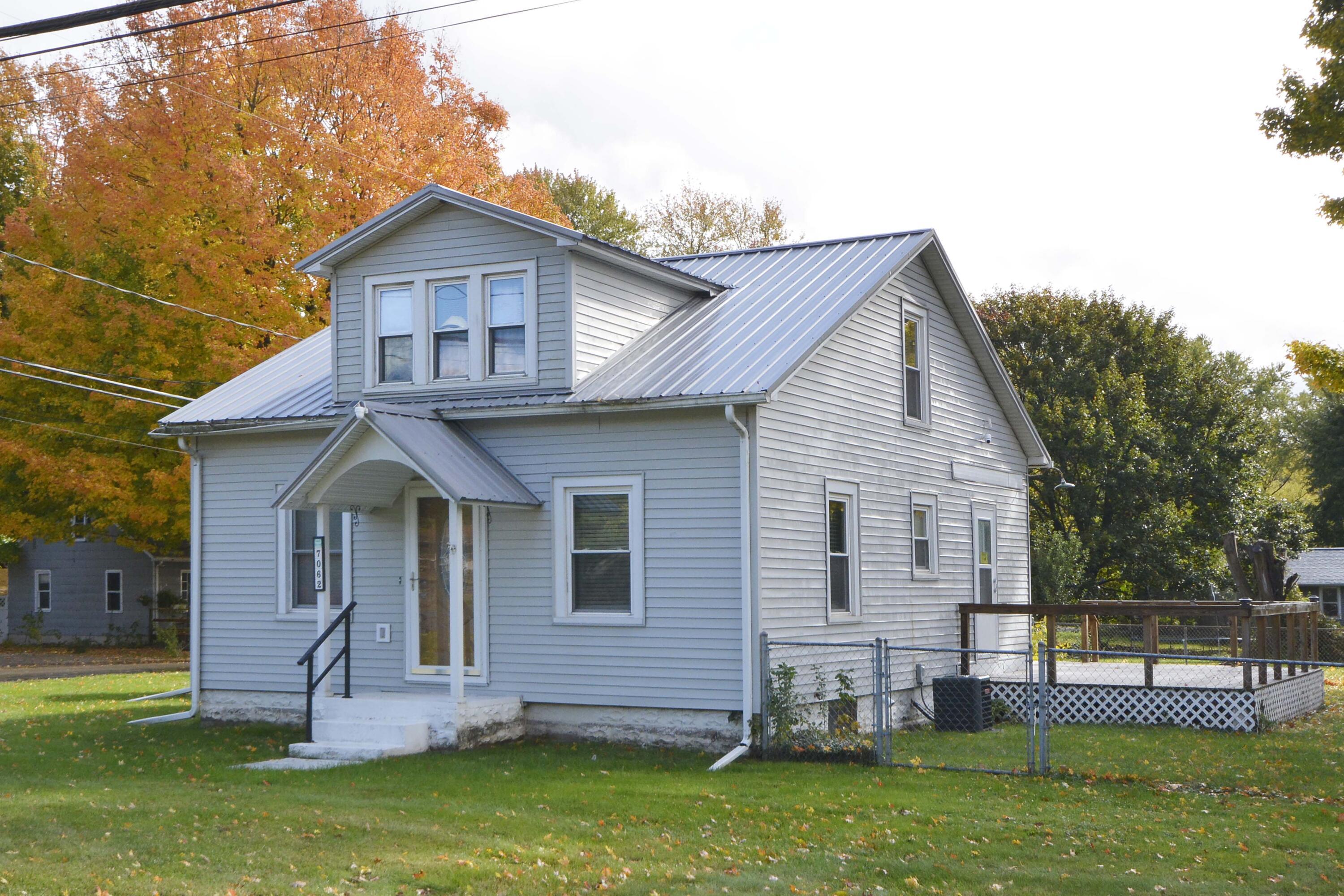 Image 1: 7062eMichigan_01