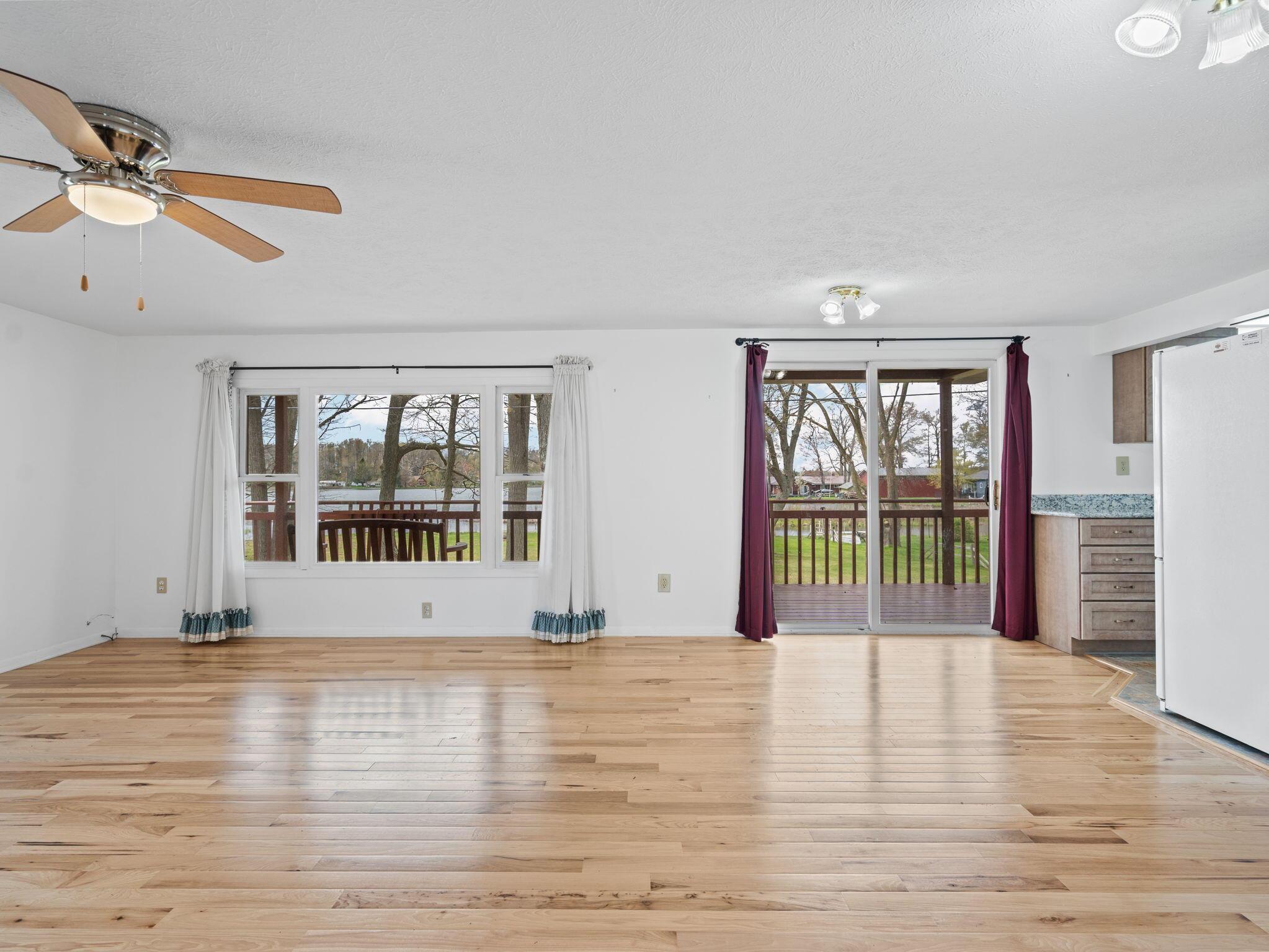 Image 2: 20-web-or-mls-A7400721