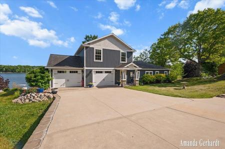 3691 Holiday Drive