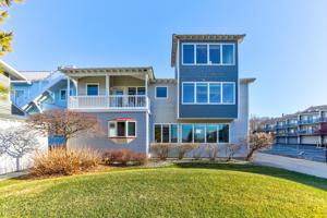 4 Willow Court