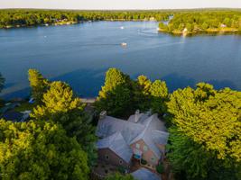 7980 Island Court