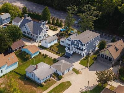 622 Vine Street