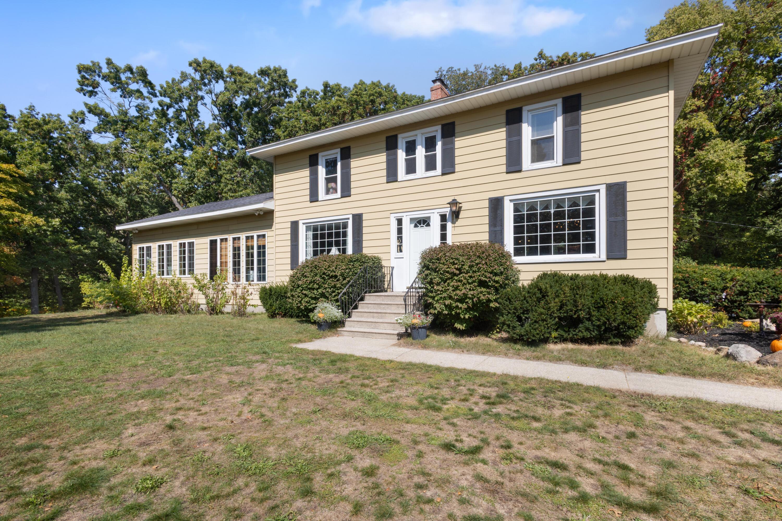 Image 2: Front of House