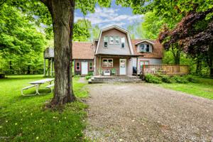 6573 Sleepy Owl Lane