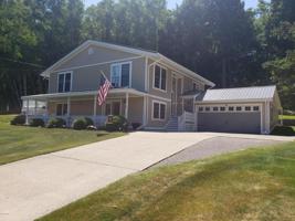 351 Gloria Lane