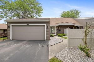 6637 Bella Vista NE Drive