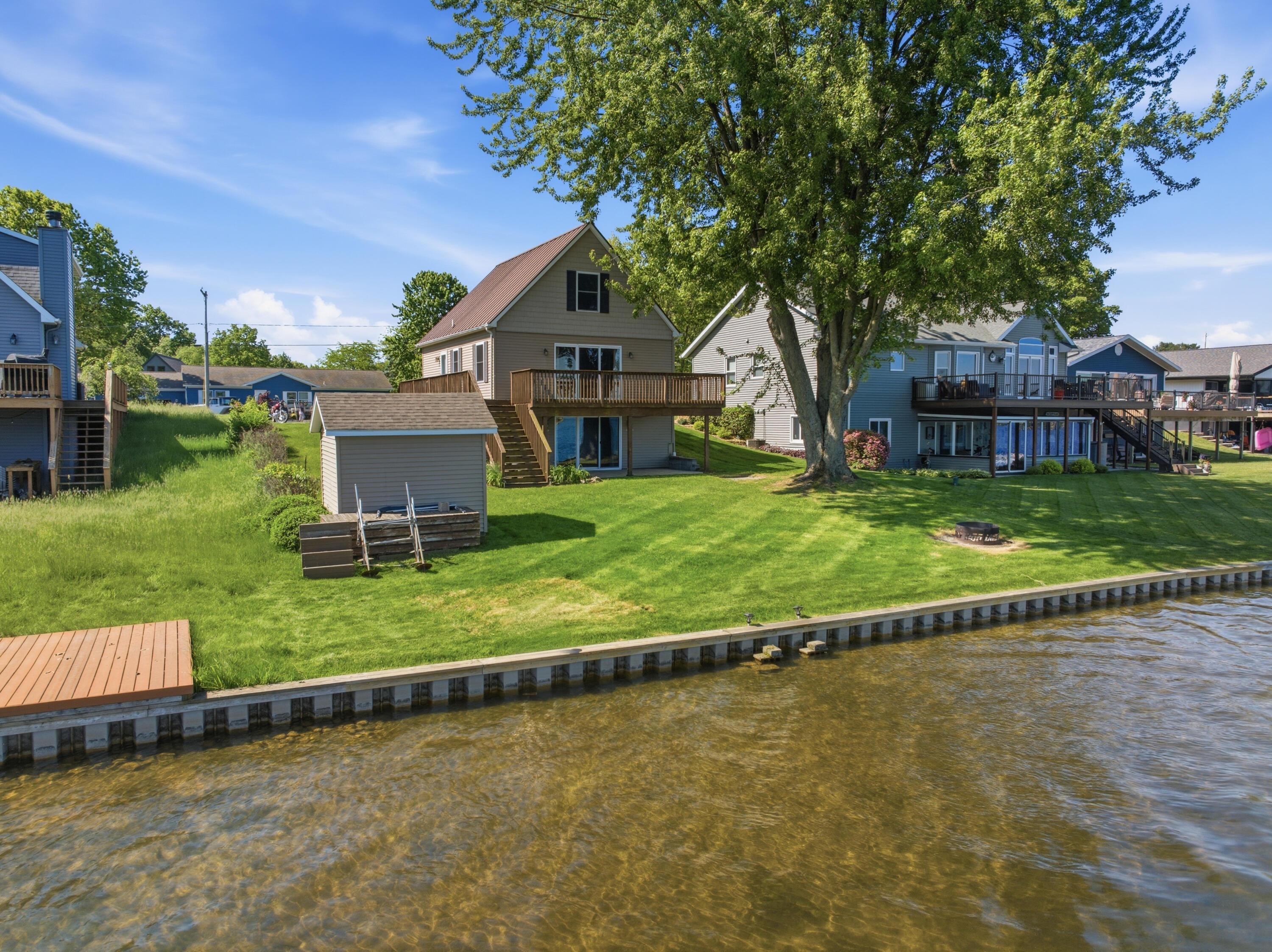 Image 3: 17300 Warrior Drive-23
